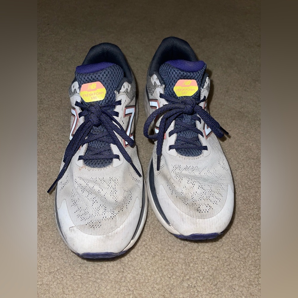 New balance freshfoam 680 women’s 9.5